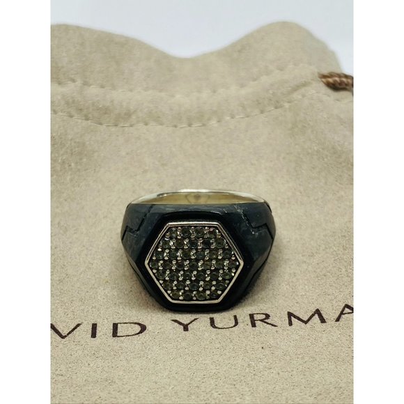 David Yurman Gray Sapphire Forged Carbon Signet Ring Size 11